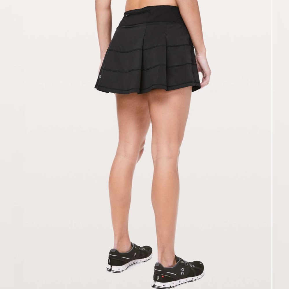 Lululemon Pace Rival Skirt, Cincinnati Bearcats, Size 12 - Picture 14 of 14